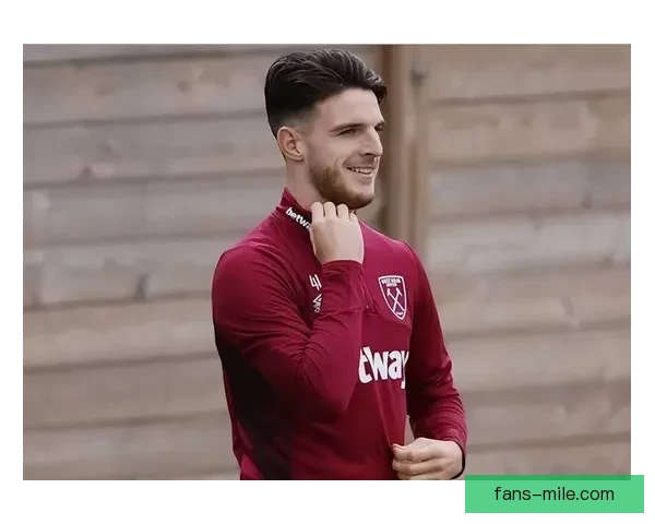 德克兰赖斯亿万身价加盟阿森纳迅速成为中场防守核心对曼联读秒绝杀